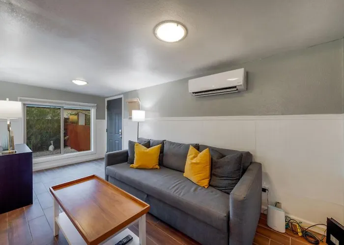 Charming, 1 Bedroom 1 Ba, Near U Of A, Fenced Tucson