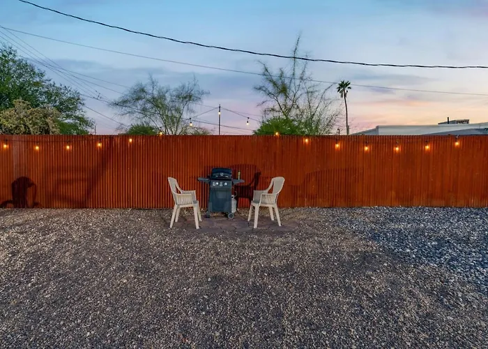 Charming, 1 Bedroom 1 Ba, Near U Of A, Fenced * Tucson