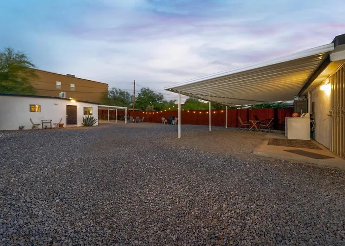 Charming, 1 Bedroom 1 Ba, Near U Of A, Fenced * Tucson